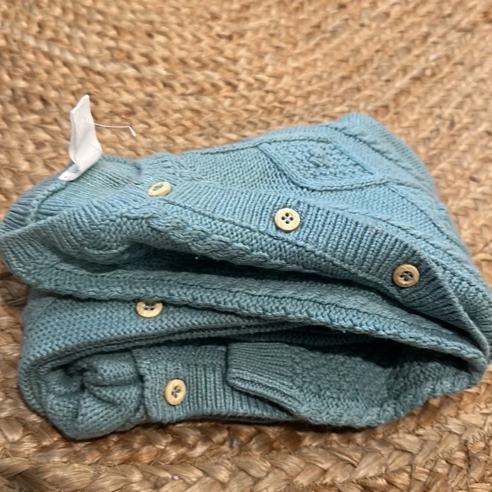 H&M Knit Sweater One Piece button down 12/18m